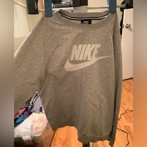 Nike crewneck sweater